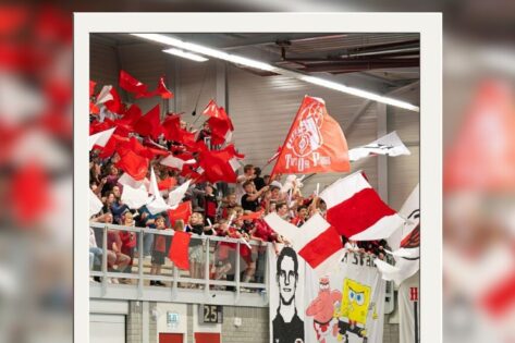 Vrijwilligers in he zonnetje tops our pride